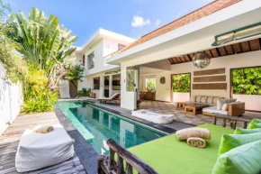 Villa Ku Tama by Villa Finder
